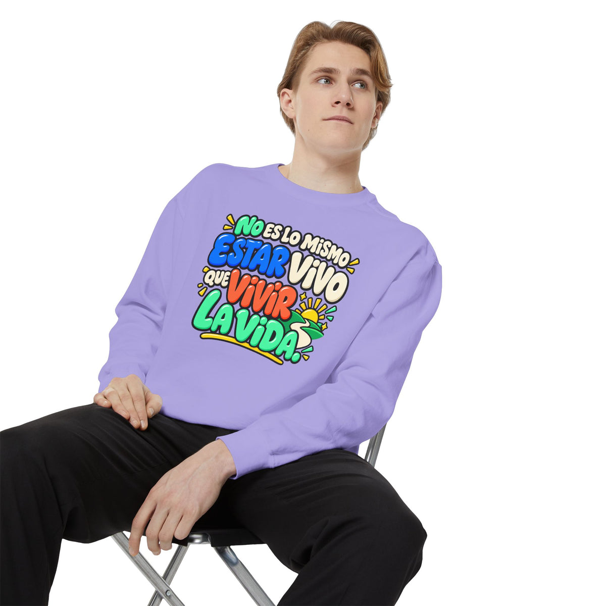 No Es Lo Mismo Estar Vivo Que Vivir la Vida Sweatshirt | Spanish Inspirational Crewneck 🌅✨