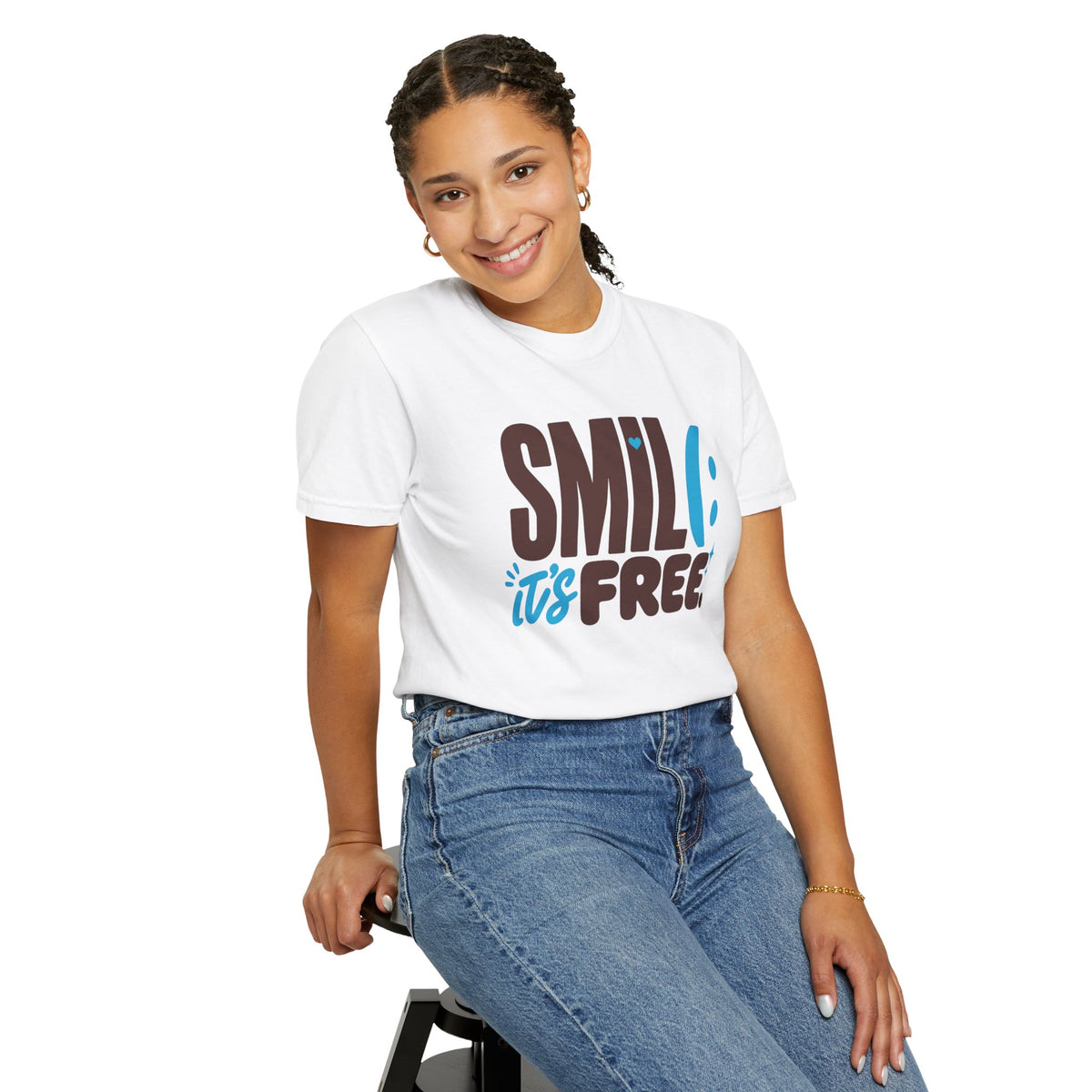 SMIL(: IT’S FREE. Brown & Bright Blue Garment-Dyed Graphic Tee